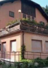 Foto Immobile in asta di 1770 m con pi di 5 locali in vendita a Villa Lagarina