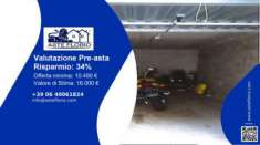 Foto Immobile in asta di 18 m, box auto in vendita a Lipomo