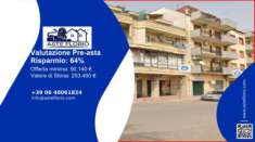 Foto Immobile in asta di 181 m con pi� di 5 locali in vendita a Canicatt�