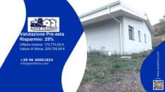 Foto Immobile in asta di 184 m in vendita a Squillace