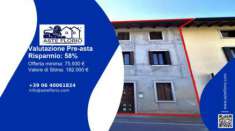 Foto Immobile in asta di 187 m in vendita a Pavia di Udine