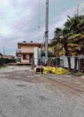Foto Immobile in asta di 189 m in vendita a Cividate al Piano