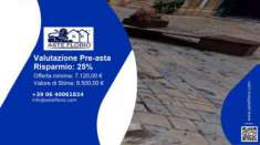 Foto Immobile in asta di 19 m con pi di 5 locali in vendita a Volterra