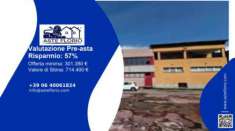 Foto Immobile in asta di 193 m, box auto in vendita a Cosio Valtellino