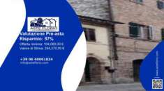 Foto Immobile in asta di 193 m in vendita a Recanati