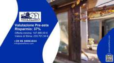 Foto Immobile in asta di 195 m con pi di 5 locali e box auto in vendita a Pignola
