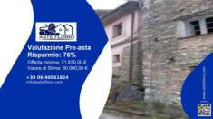 Foto Immobile in asta di 199 m in vendita a Beverino