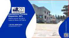 Foto Immobile in asta di 199 m in vendita a Caldarola