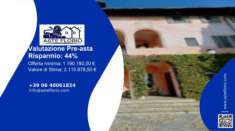 Foto Immobile in asta di 2 m, box auto doppio in vendita a Biella