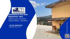 Foto Immobile in asta di 2 m con pi� di 5 locali in vendita a Settingiano