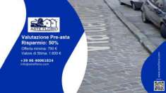 Foto Immobile in asta di 2 m in vendita a Trieste