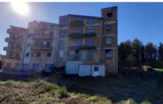 Foto Immobile in asta di 200 m, box auto in vendita a Cercepiccola