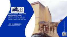 Foto Immobile in asta di 200 m in vendita a Narbolia