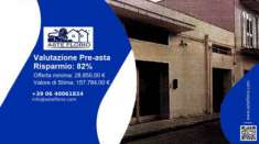 Foto Immobile in asta di 201 m con pi� di 5 locali in vendita a San Pietro Vernotico