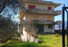 Foto Immobile in asta di 204 m in vendita a Atena Lucana