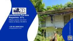 Foto Immobile in asta di 2045 m con pi di 5 locali e box auto in vendita a Lusernetta