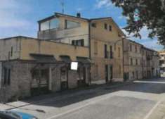 Foto Immobile in asta di 206 m con 5 locali in vendita a Fermo