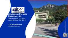 Foto Immobile in asta di 207 m, box auto in vendita a Avio