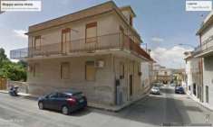 Foto Immobile in asta di 207 m con 4 locali e box auto in vendita a Noto