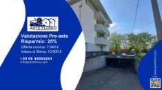 Foto Immobile in asta di 21 m, box auto in vendita a Resana