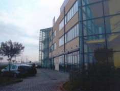 Foto Immobile in asta di 210 m con pi� di 5 locali in vendita a Pisa