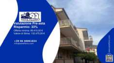 Foto Immobile in asta di 211 m in vendita a Francavilla di Sicilia