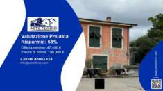 Foto Immobile in asta di 216 m in vendita a Bolano