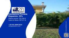 Foto Immobile in asta di 216 m in vendita a Montefiascone