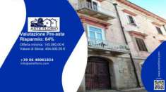 Foto Immobile in asta di 218 m in vendita a Trani