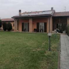 Foto Immobile in asta di 219 m, box auto in vendita a Parma