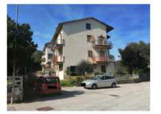 Foto Immobile in asta di 219 m con pi di 5 locali e box auto in vendita a Serra Sant'Abbondio