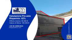 Foto Immobile in asta di 223 m, box auto in vendita a Vittorio Veneto