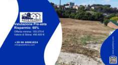 Foto Immobile in asta di 2230 m in vendita a Macerata