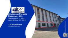 Foto Immobile in asta di 224 m con pi� di 5 locali in vendita a Tolmezzo