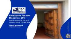 Foto Immobile in asta di 226 m con pi di 5 locali in vendita a Brancaleone