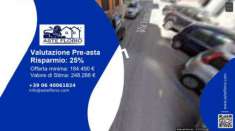 Foto Immobile in asta di 226 m con pi di 5 locali in vendita a Taranto