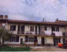 Foto Immobile in asta di 226 m in vendita a Caramagna Piemonte