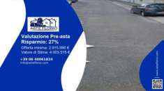 Foto Immobile in asta di 2270 m con pi di 5 locali in vendita a Macerata
