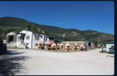 Foto Immobile in asta di 2284 m in vendita a Campello sul Clitunno