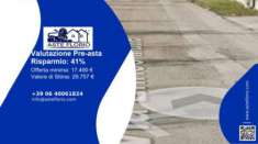 Foto Immobile in asta di 2289 m in vendita a Porto Recanati