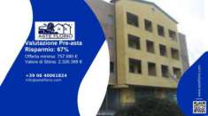 Foto Immobile in asta di 2301 m, box auto in vendita a Magione