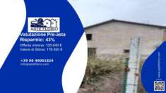 Foto Immobile in asta di 234 m, box auto in vendita a Cavarzere