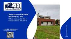 Foto Immobile in asta di 240 m, box auto in vendita a Trebaseleghe