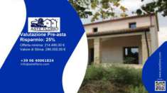 Foto Immobile in asta di 246 m in vendita a Longiano