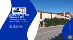 Foto Immobile in asta di 247 m in vendita a Nocciano