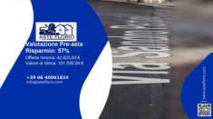 Foto Immobile in asta di 249 m in vendita a Cagnano Varano