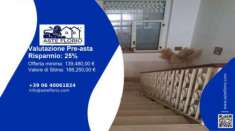 Foto Immobile in asta di 250 m, box auto in vendita a Mirabella Eclano