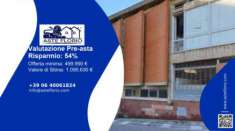 Foto Immobile in asta di 2564 m con pi di 5 locali in vendita a Cascina