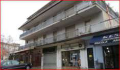 Foto Immobile in asta di 258 m con pi di 5 locali in vendita a Sant'Elpidio a Mare