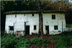 Foto Immobile in asta di 26 m con pi di 5 locali in vendita a Primaluna